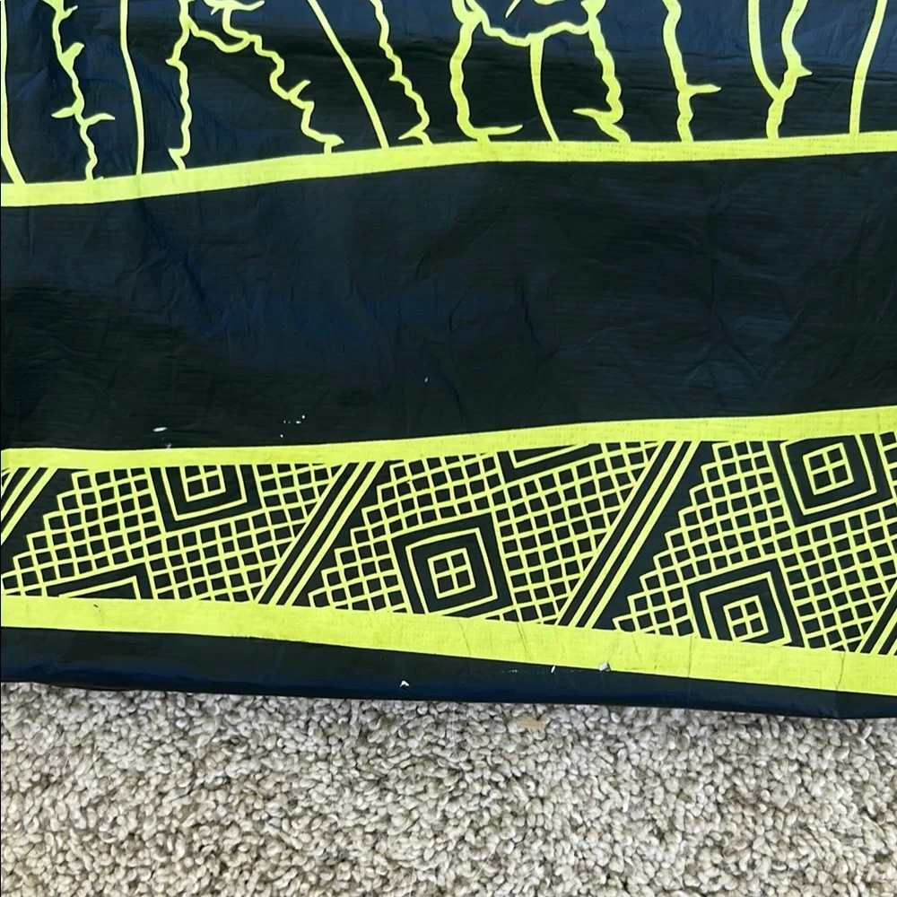 Aloha Collection x Sig Zane Day Tripper Tote - Picture 5 of 5